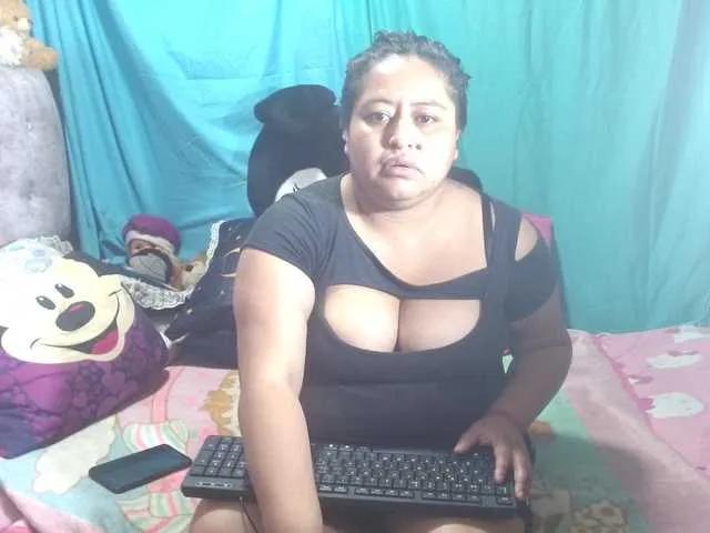 AMARAA17 on BongaCams 