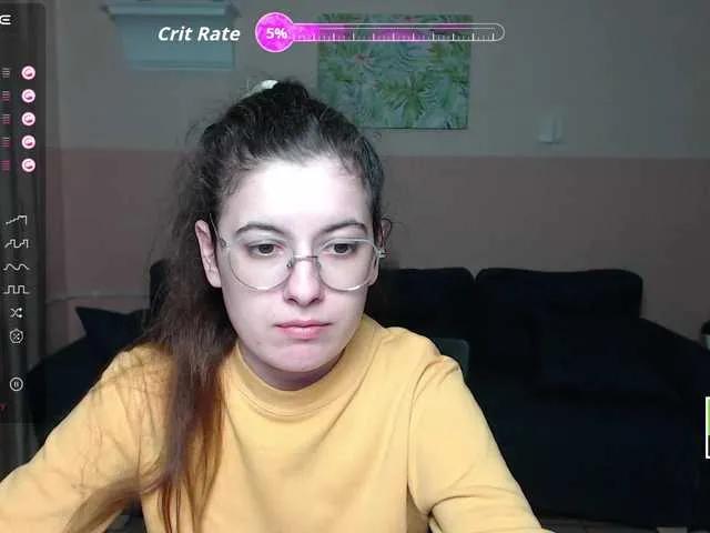 AminaBeatris13 on BongaCams