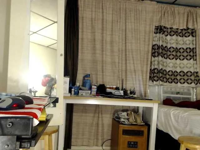 AnalTaxi on BongaCams 