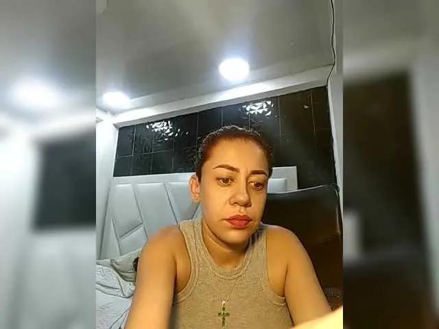 Annbellarose on BongaCams 