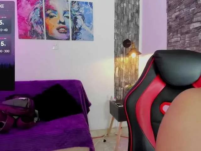 Ariadna-sc on BongaCams 