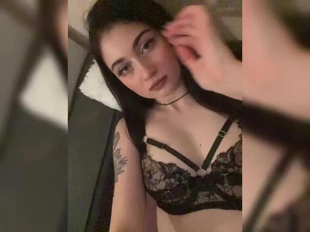 BabyMilia717 — Freechat on BongaCams