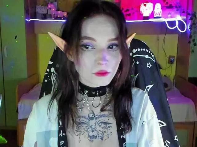 Elven1kiss on BongaCams 