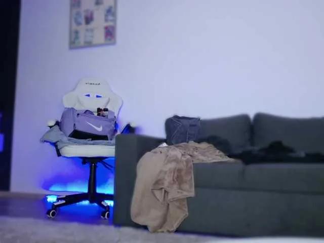 EmilyxJames — Freechat on BongaCams