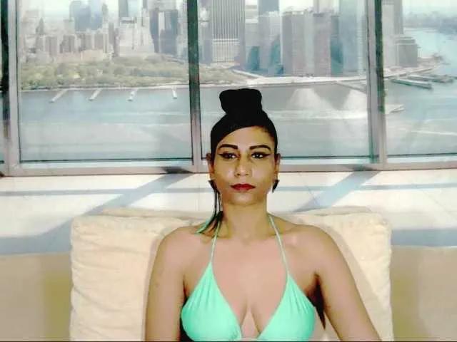 ErroticStarr on BongaCams 