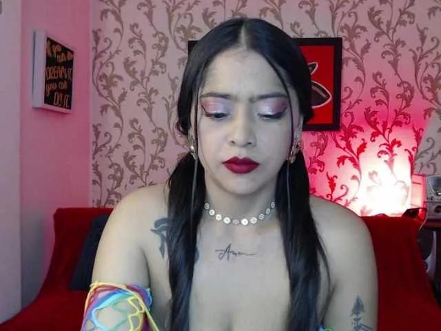 Evaa-Obsidiann on BongaCams 