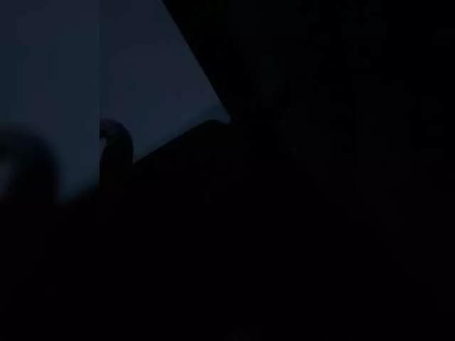 Garrr136 on BongaCams 