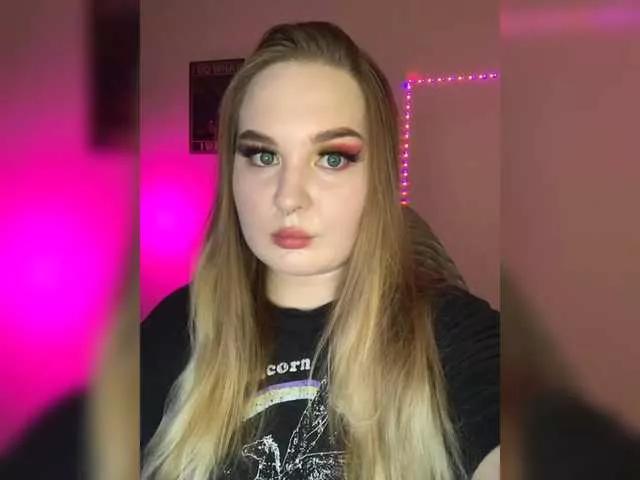 Greeenfriends6969 on BongaCams 