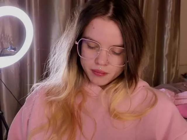 HannaCristal — Freechat on BongaCams