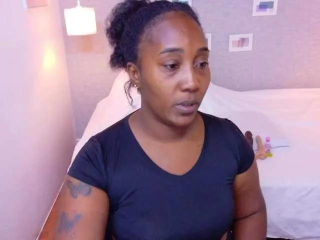 kiara-evanss — I am excited by gentlemen who show themselves as they are, honest, sincere, open-minded, dreamers, and above all who have a good humor
I love having control of your attention. I like the sensual dance, I like to enjoy my time on camera & enjoy my shows.