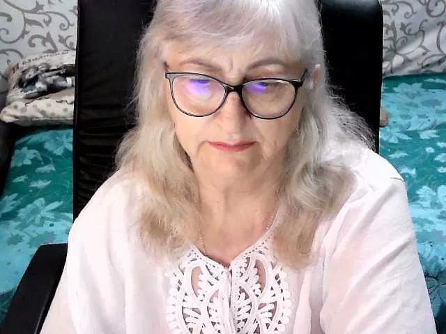 LolkaAlyss on BongaCams 