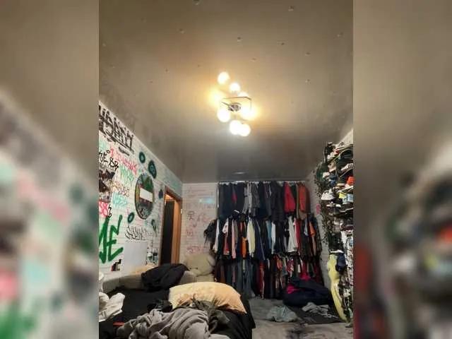 lyricssa — Freechat on BongaCams