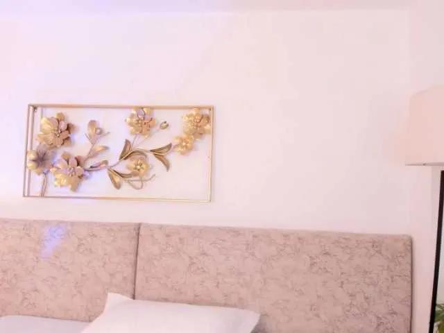 malakk — I love when the energy turns on little by little... when desire mixes with respect and connection