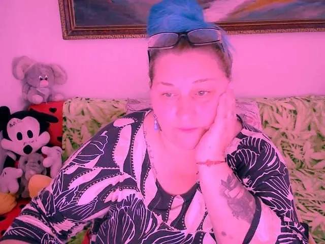 Marryaxx on BongaCams 