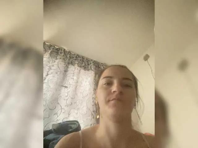 Maya101 on BongaCams