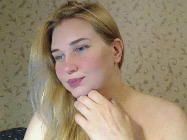 MissLilyAbrams on BongaCams 