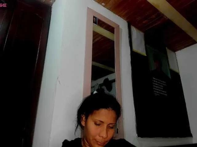 nentia-horny on BongaCams 