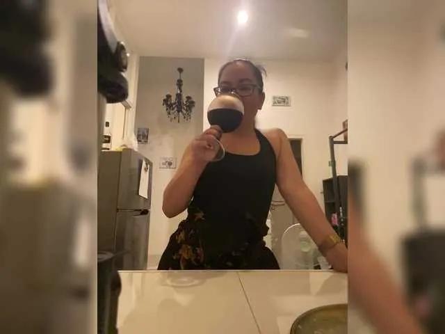 PadThai on BongaCams