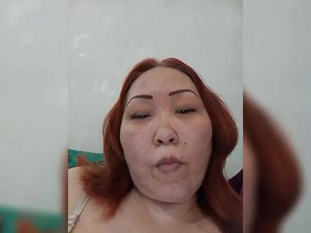 Qweentis on BongaCams 