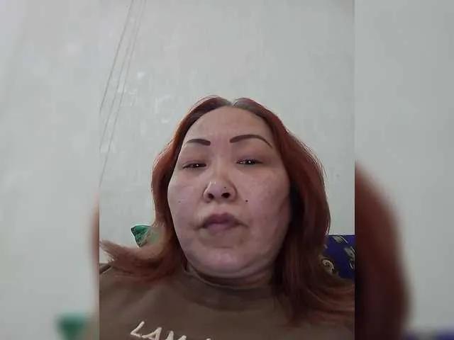 Qweentis on BongaCams 