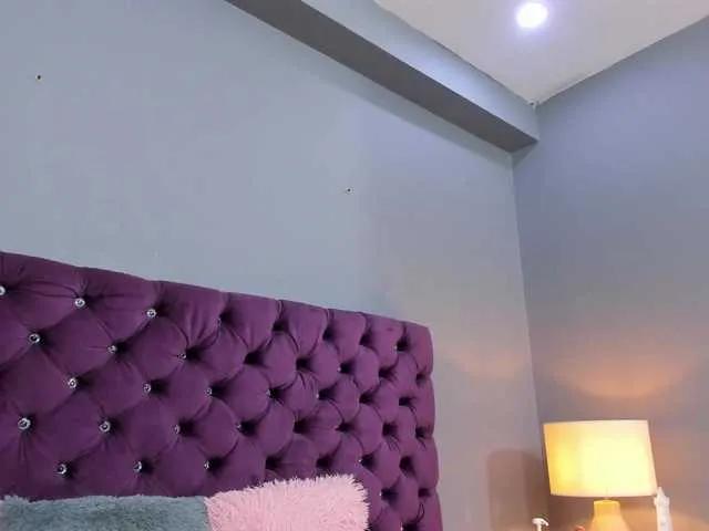 RedAngel1- on BongaCams