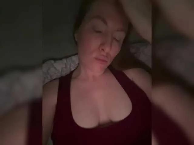 Rinaaamur on BongaCams