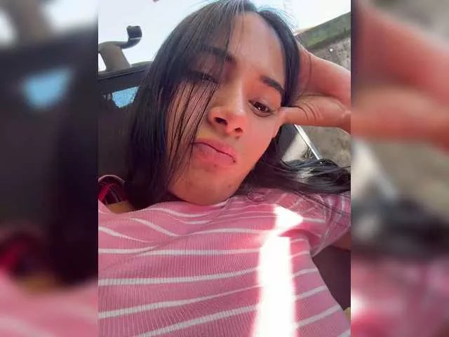 rossana-queen on BongaCams 