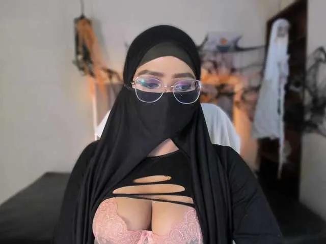 sasha-anaan on BongaCams 