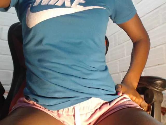 Sexyjustin202 on BongaCams