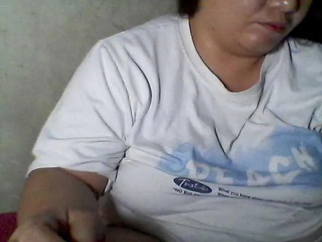 sweetasian33 on BongaCams 