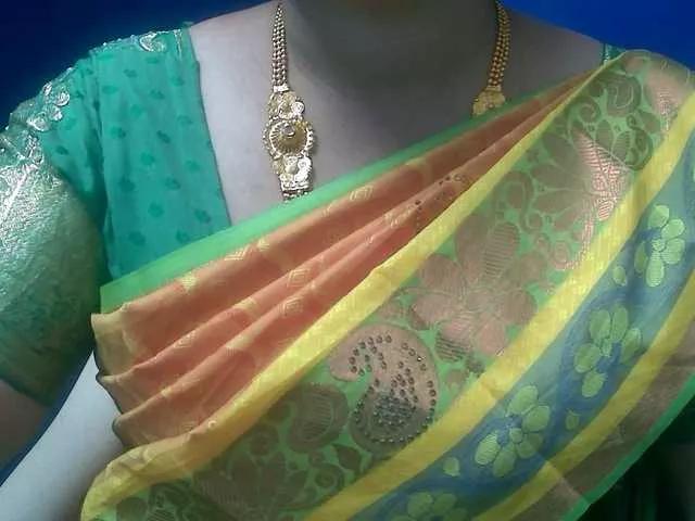 Tamilbabby2025 on BongaCams