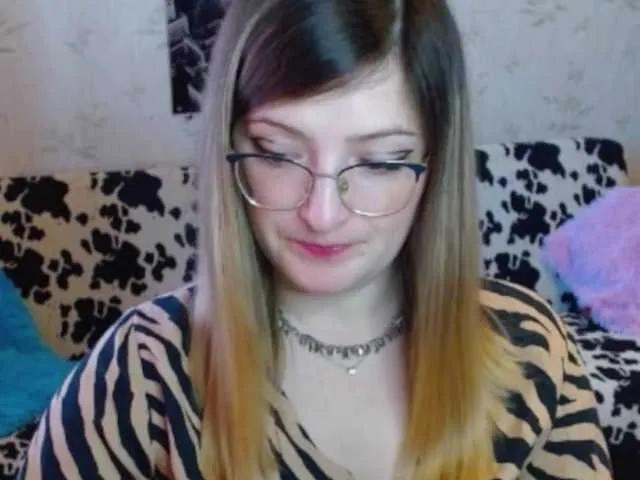 tastyariel on BongaCams 