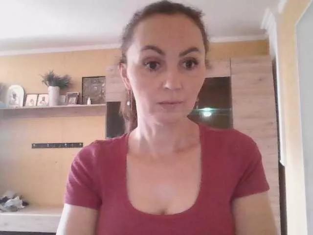 TessBertie on BongaCams