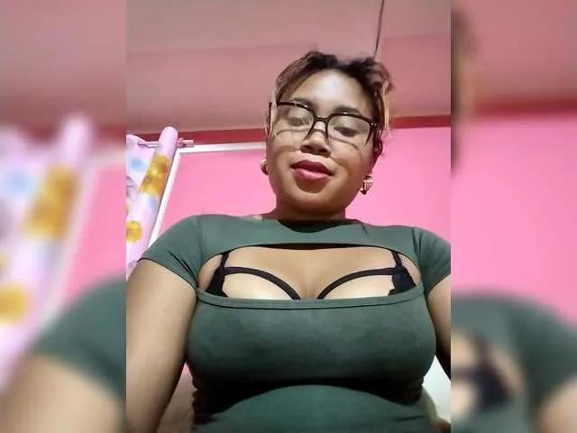 Vanylliah on BongaCams