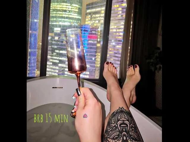 YURIEVNA13 on BongaCams