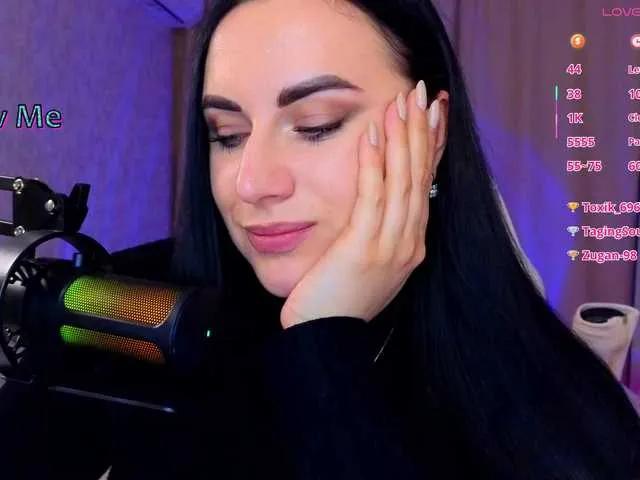 YURIEVNA13 on BongaCams