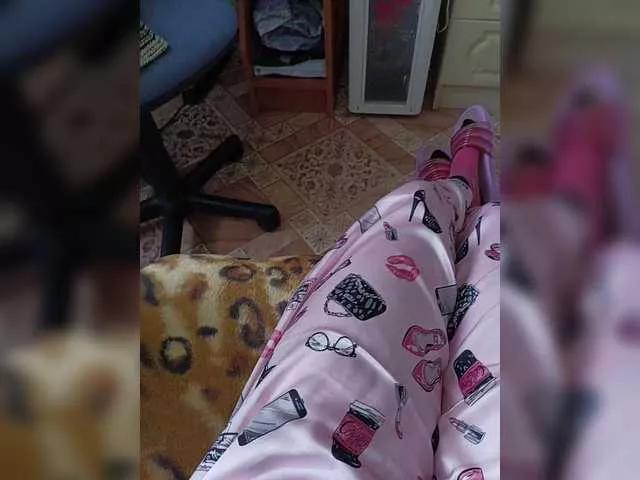 ZaraSss on BongaCams 