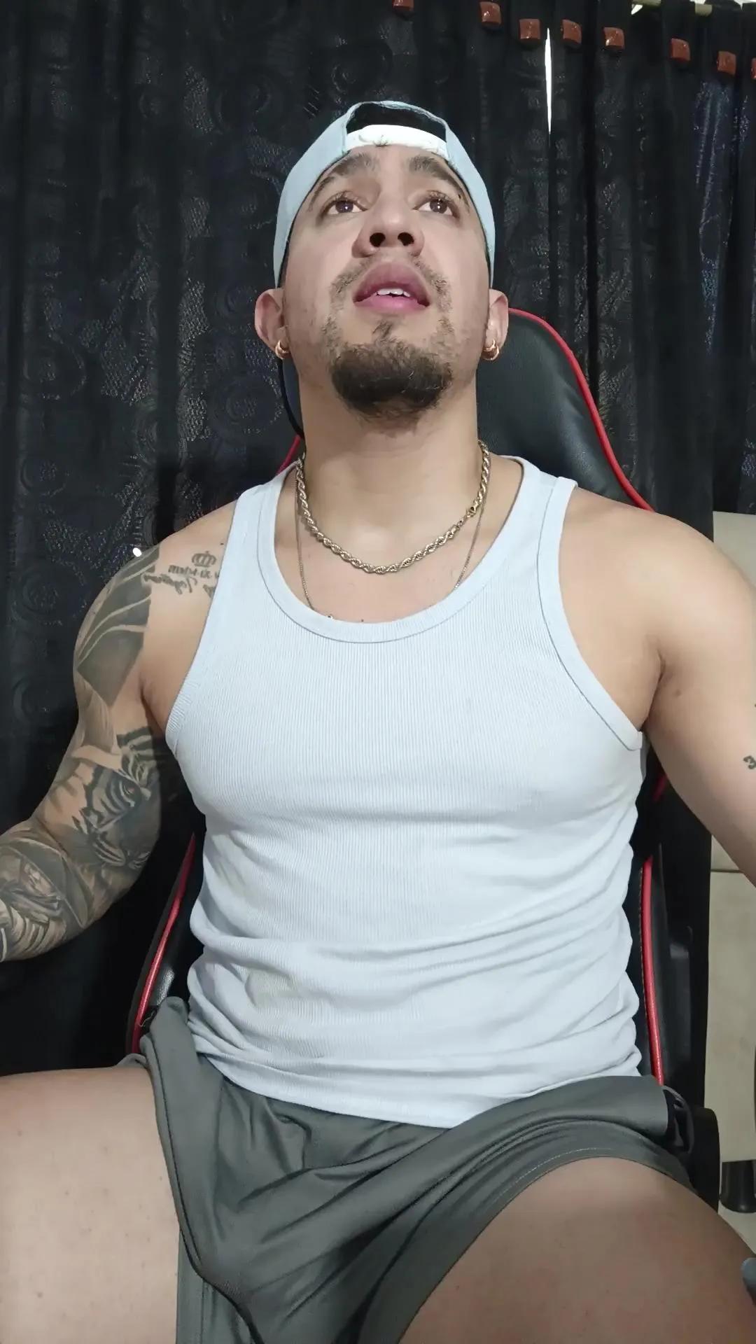 Im_massimo777 on Cam4 