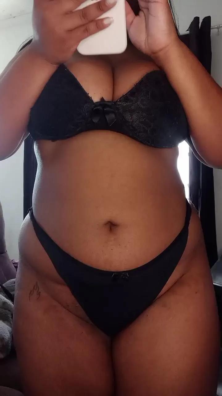 Isiscastelanni on Cam4 