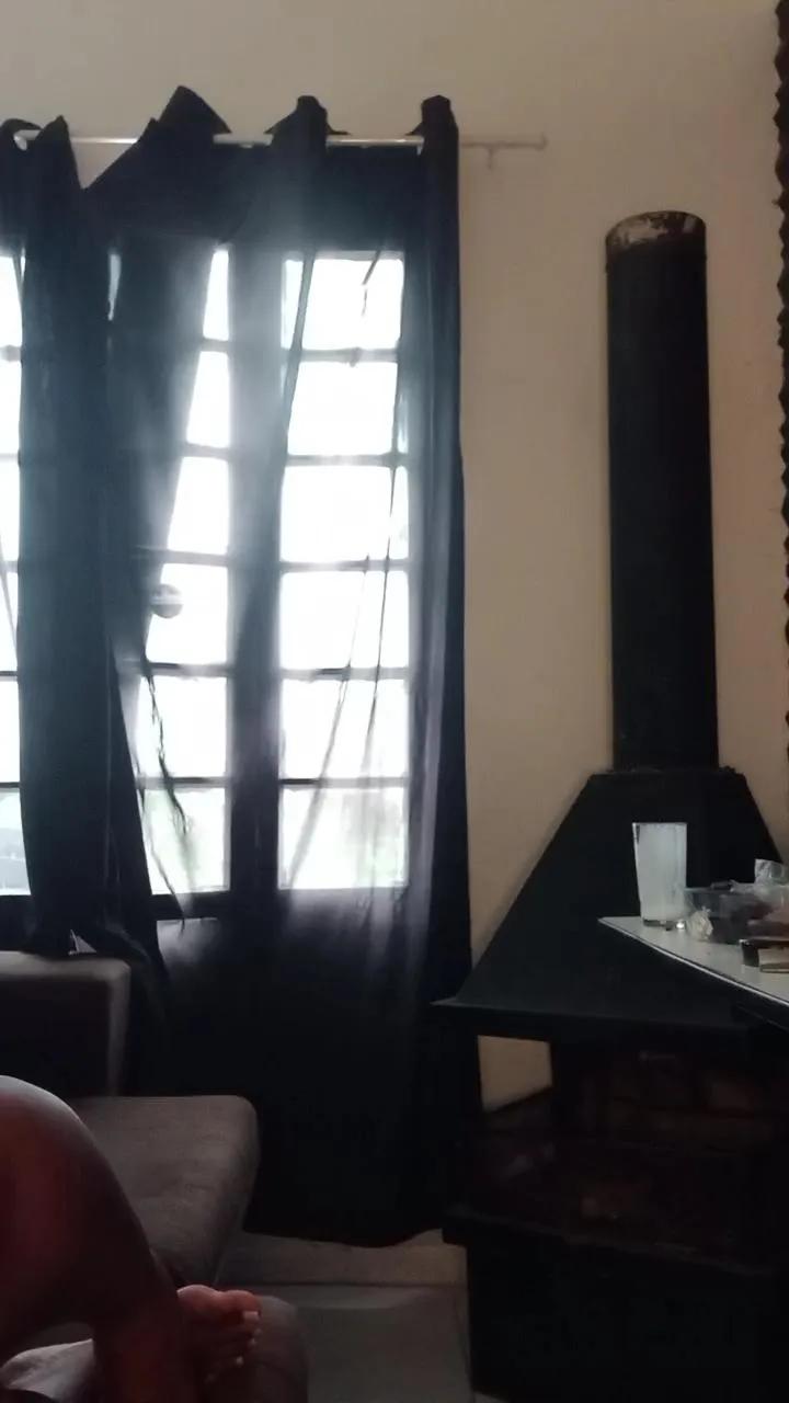 Isiscastelanni on Cam4 