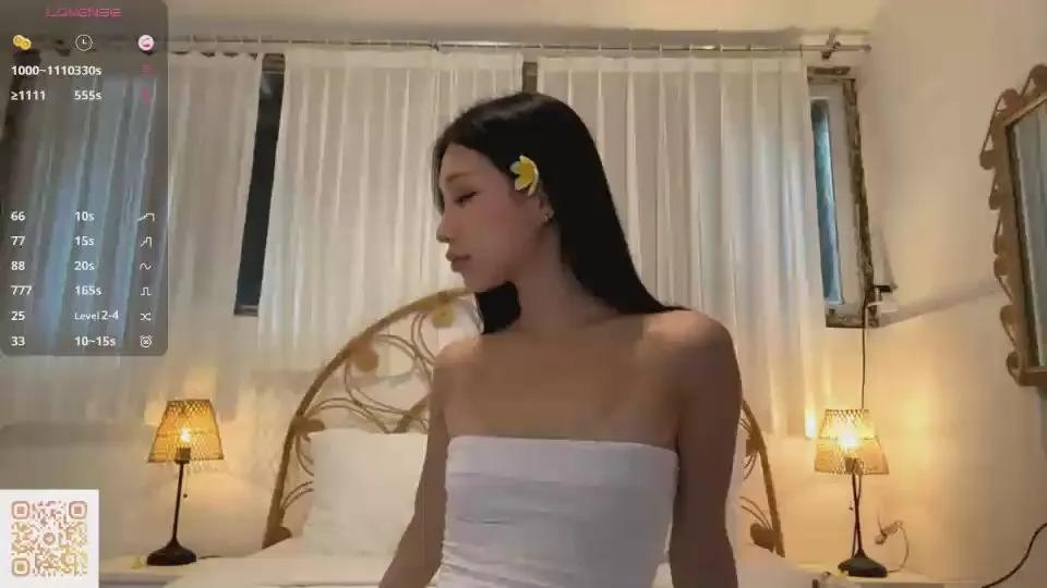 LorileeZolla's avatar