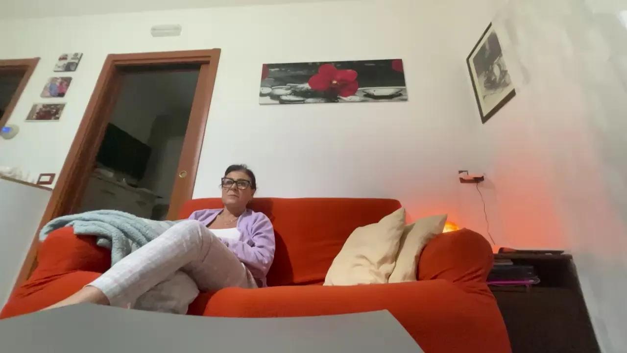 Minnietopolino on Cam4 