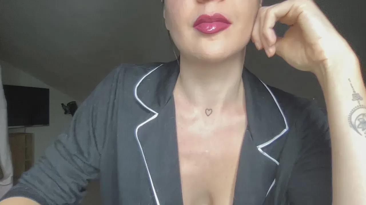 Rebellerotica on Cam4 