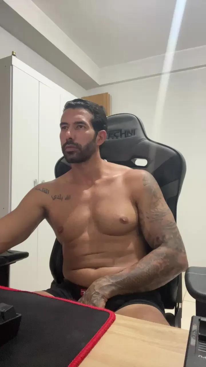 Saradoalto23 on Cam4 