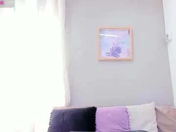 _sofia_cruz — GOAL: Sexy Nude + Cream  [400 tokens remaining] Hey lover! Be careful, my ass will be your addiction--  -     // #bigass #squirt #young #anal  #latina