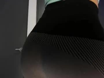 aandreamartinez1 on Chaturbate 