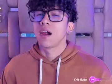 akazaboy on Chaturbate 