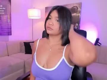 alaiia7 on Chaturbate 