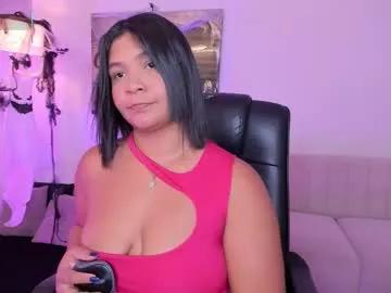 alaiia7 on Chaturbate 
