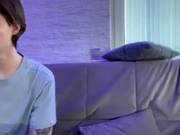 amandatalk — Hello guys, let's have some fun and make it :)  // GOAL: jerk off for Phoenix [170 tokens left] #blonde #couple #18 #new #feet